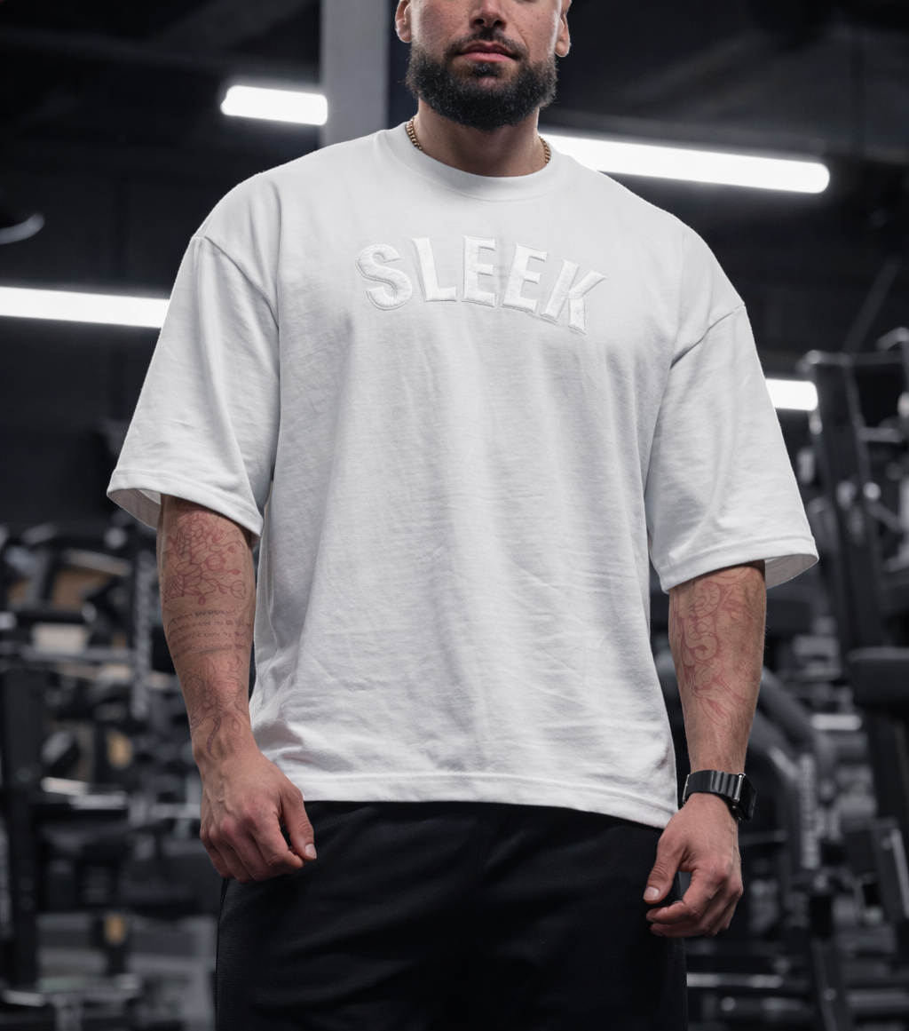 SLEEK Cropped Oversized T-Shirt
