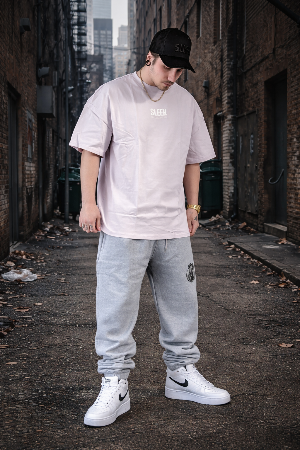 SLEEK - BULLY Oversized T-Shirt – Heavyweight Premium Streetwear