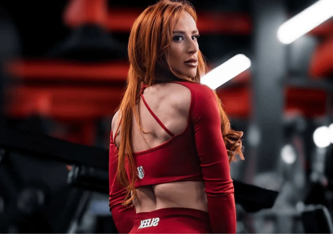 SLEEK- Cropped Long Sleeve