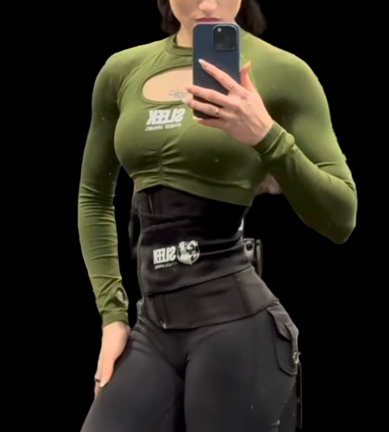 SLEEK- Cropped Long Sleeve